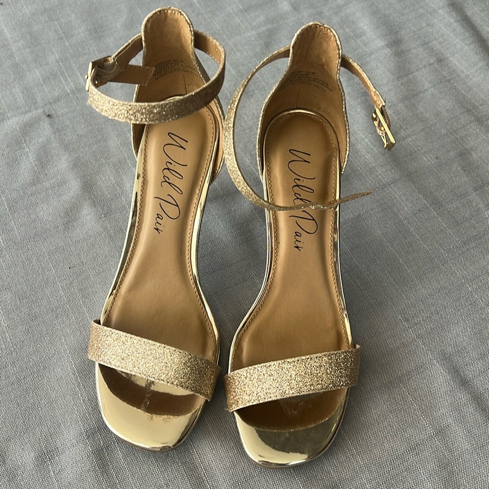 Wild Pair Strap gold heels. Women Size 5 1/2.